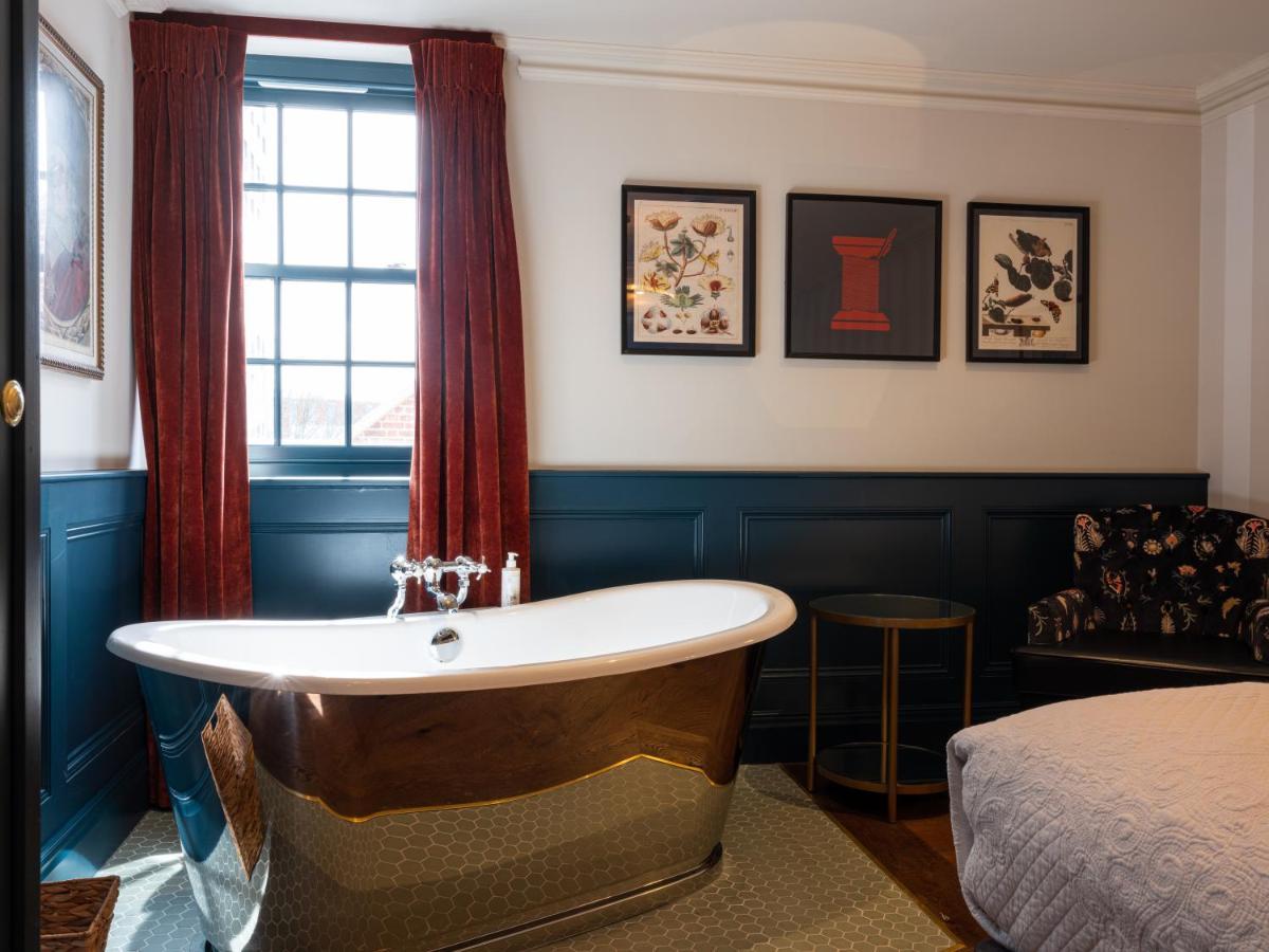 Spread Eagle Hotel Лондон Екстериор снимка